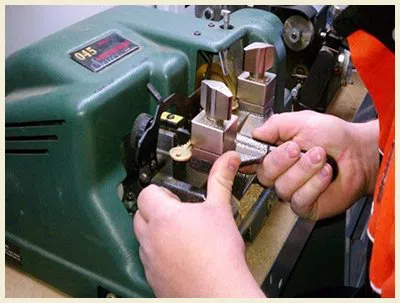 North Chicago IL Locksmith Store North Chicago, IL 847-227-9685 - 18-key-making